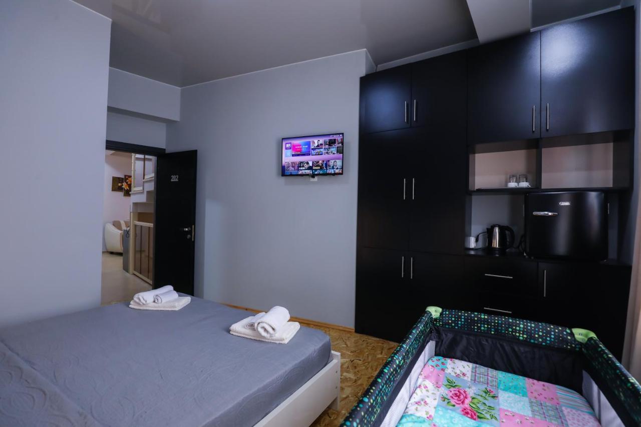 Hotel Sagu Kutaisi Exterior foto